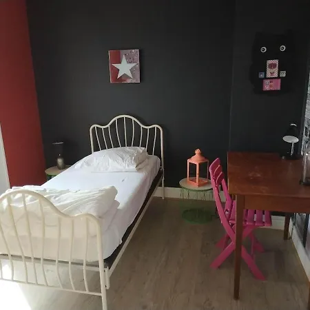 펜션 Maison Avec Jardin Et Parking Prive