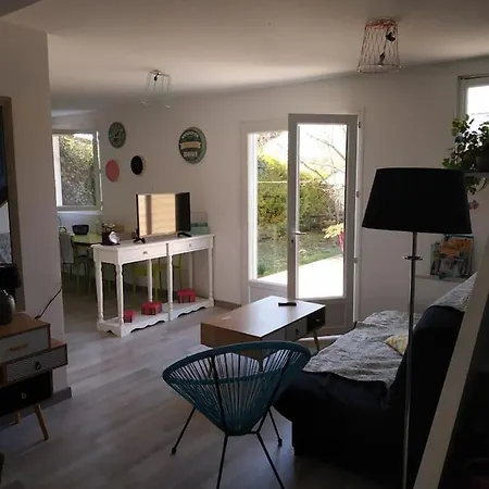 펜션 Maison Avec Jardin Et Parking Prive