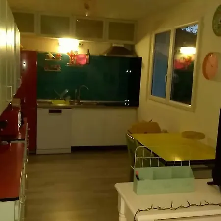 Maison Avec Jardin Et Parking Prive 펜션 *