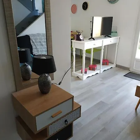 Maison Avec Jardin Et Parking Prive